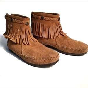 Minnetonka Fringed Ankle Boots Moccasins